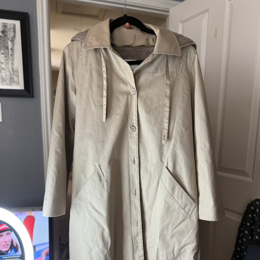 London Fog | Vintage Single breasted Trench Coat; Removable hood & liner; Khaki